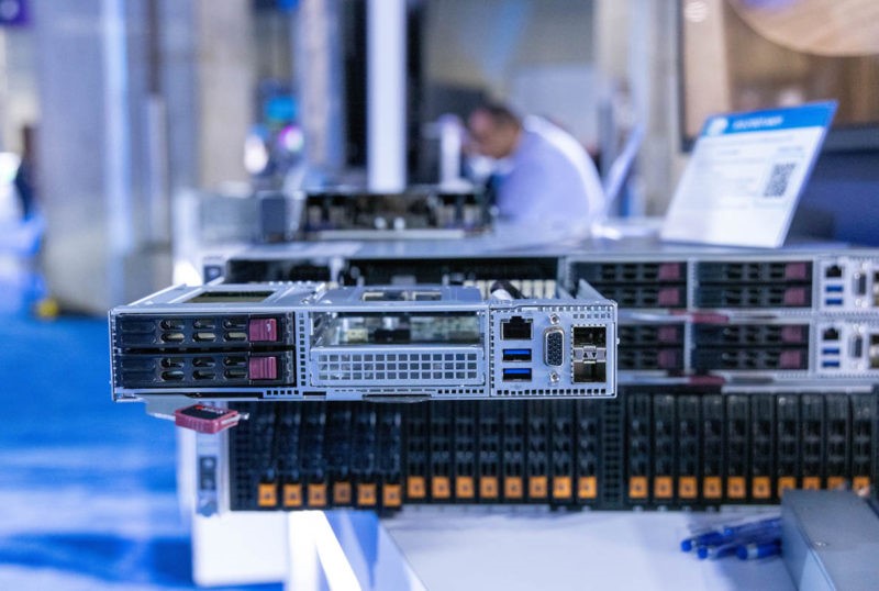 Supermicro GrandTwin tại nút ra Intel Vision 2022