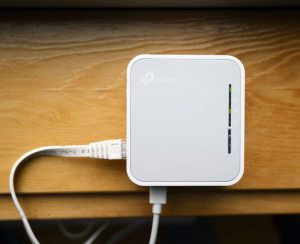 Travel Router là gì_ Đặc điểm và ứng dụng của Travel Router
